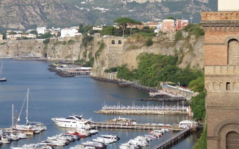 naples to sorrento